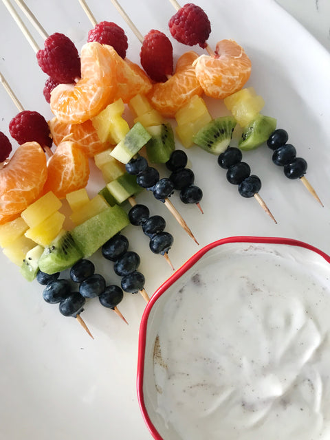 Vanilla-Honey Yogurt Dip